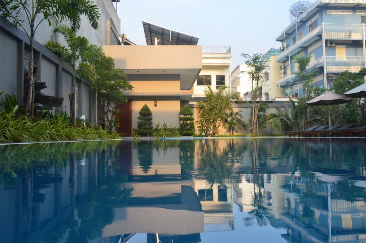 Holiday Hotel Battambang Eksteriør billede